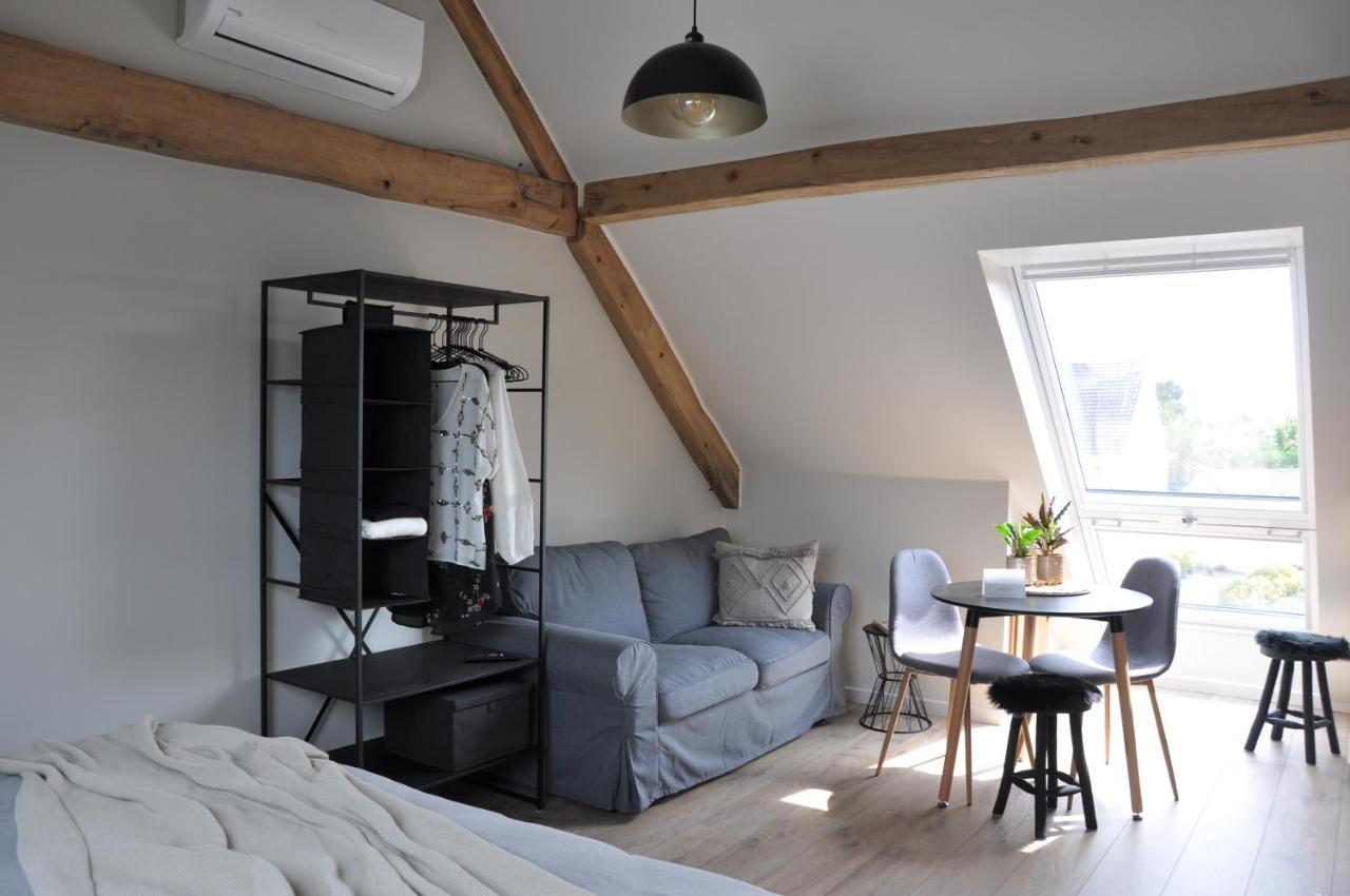 Bed En Bezem Laarne Exterior foto